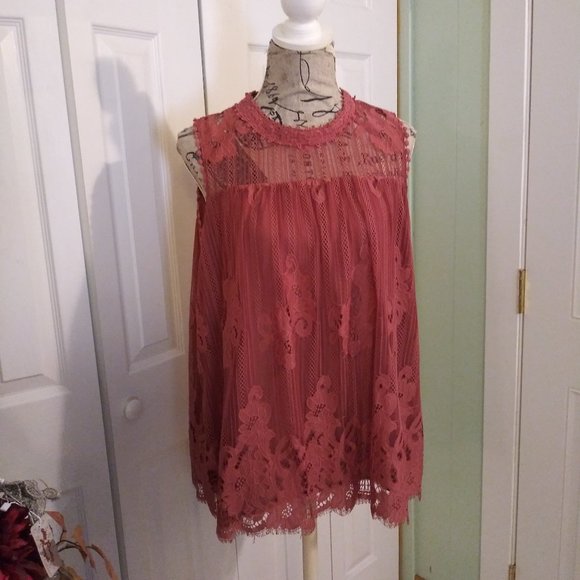 Exhilaration Tops - 1661 Size XXL Exhilaration Lace Lined Top